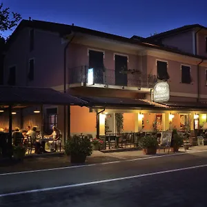 antica-locanda-luigina.hotelitalianriviera.com/